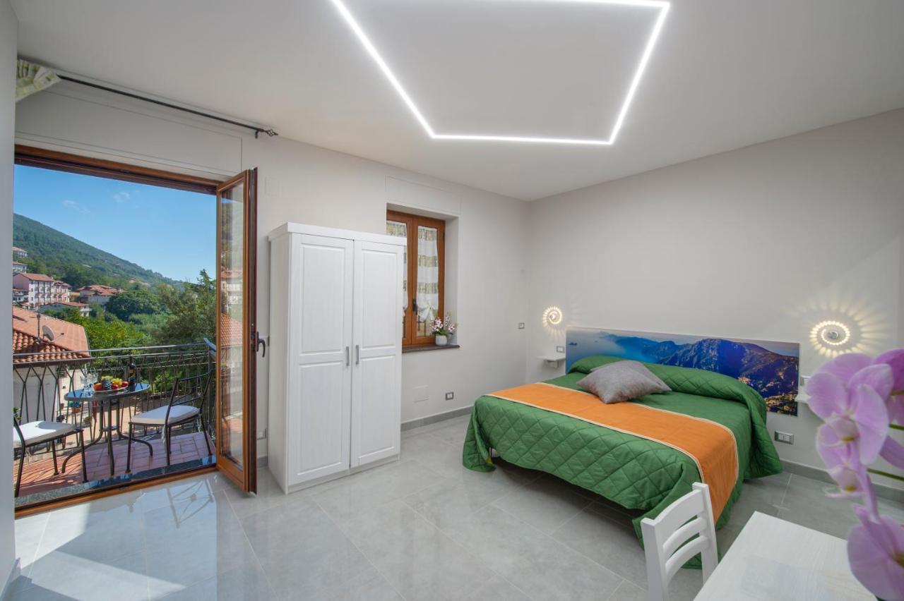 Raggio Di Sole Bed and Breakfast Agerola Exteriör bild